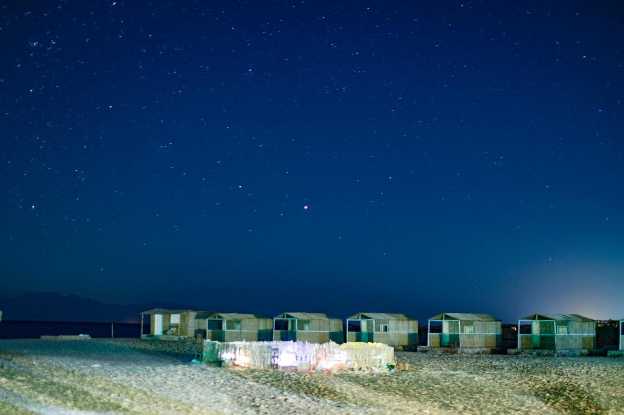 Spicy Beach Camp Nuweiba` Exterior foto